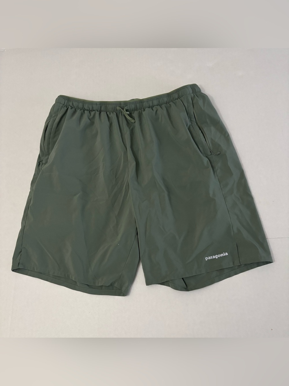 Patagonia Men's Shorts Multi Trails Shorts - 8" size L